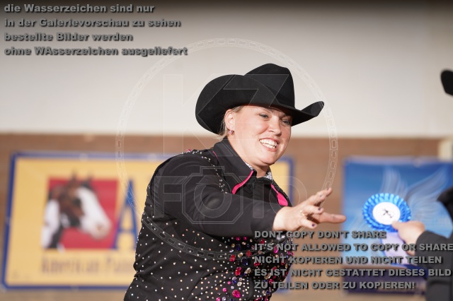 s_A_902356.JPG